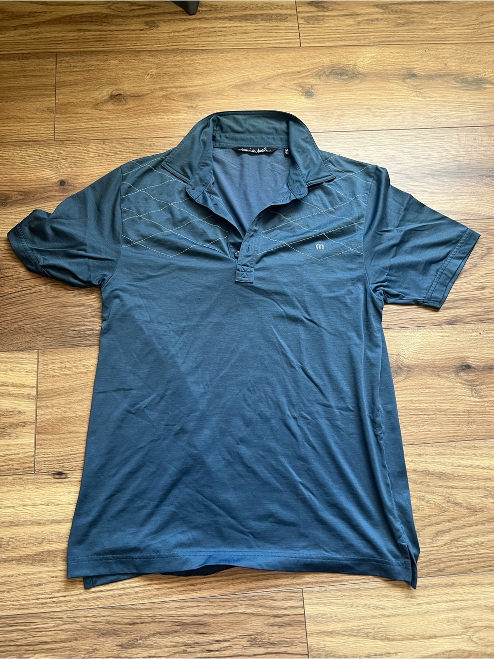 Travis Mathew Slate Blue Diamond Geometric Stitched Polo Size Medium